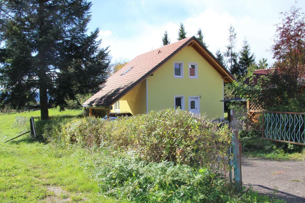 Villa Narrenhaus Fohnsdorf Esterno foto